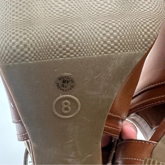 Liz Claiborne‎ Peek Toe Genesis Shoes Open Toe With Buckle Women’s Size 8 Cognac - Picture 6 of 10